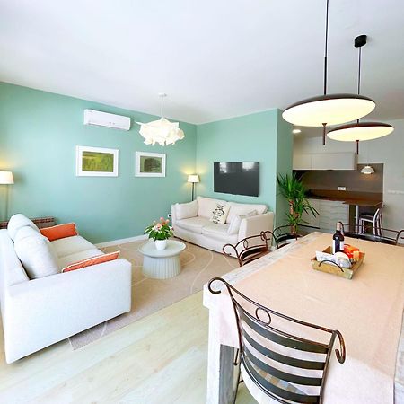 Abbott Apartment - 1 Min From The Beach - 100M2 - Sleeps 8 Sitges Exterior photo